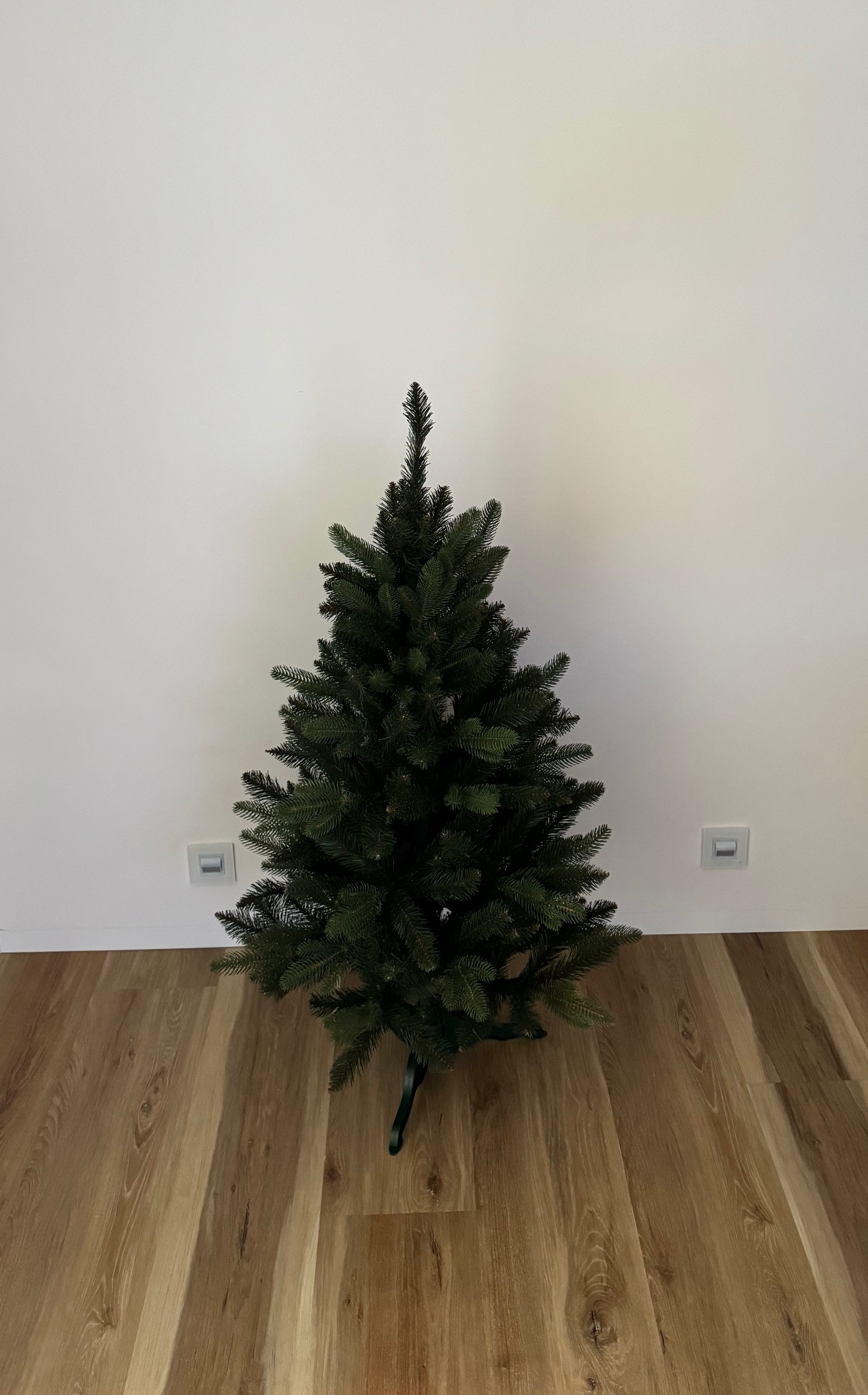 90cm Umelý vianočný stromček Smrek klasik